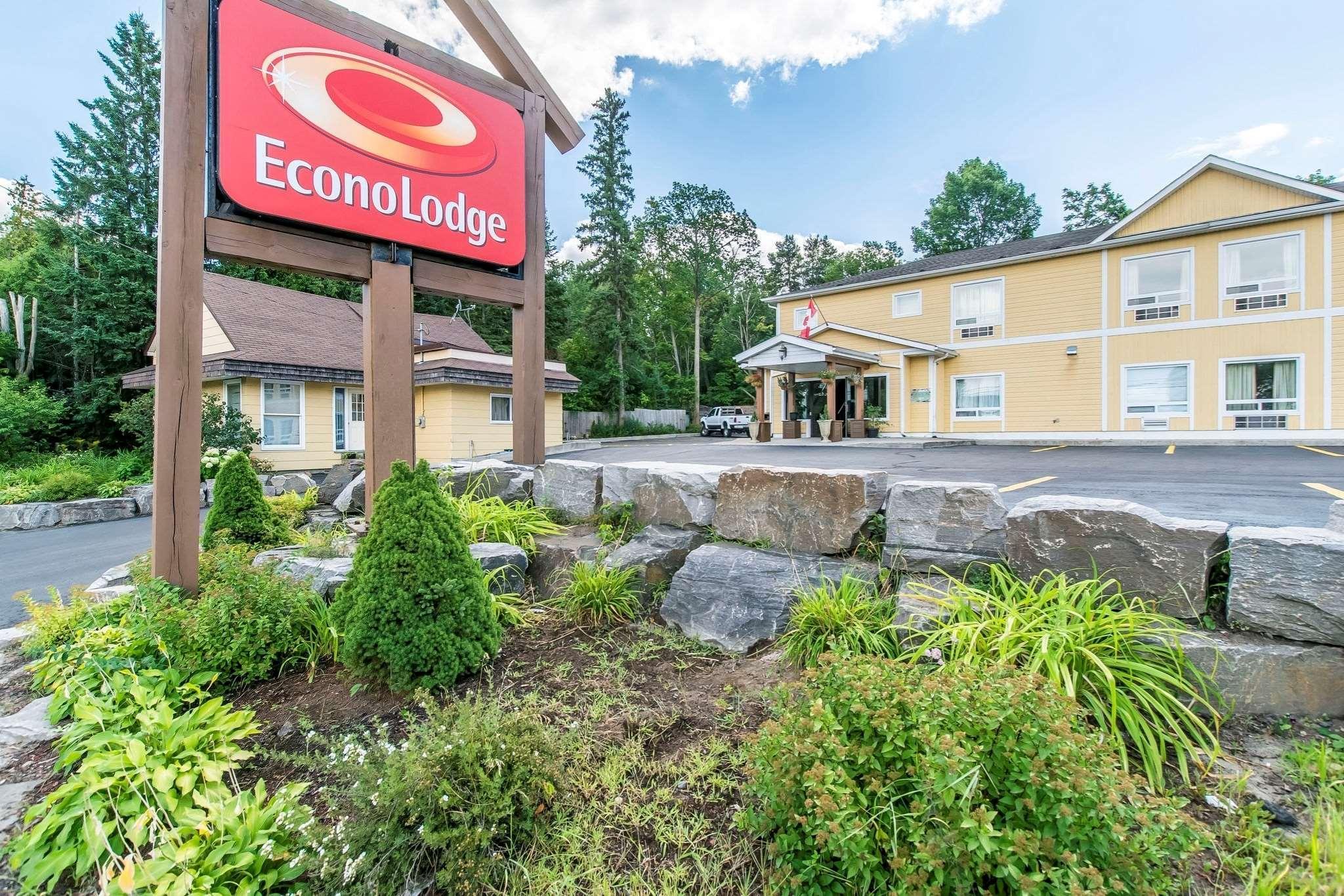 Econolodge Huntsville Bagian luar foto